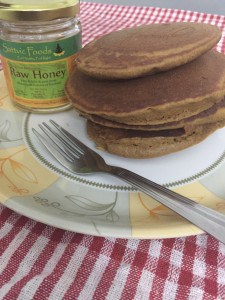 Vanilla Cinnamon Quinoa Pancakes