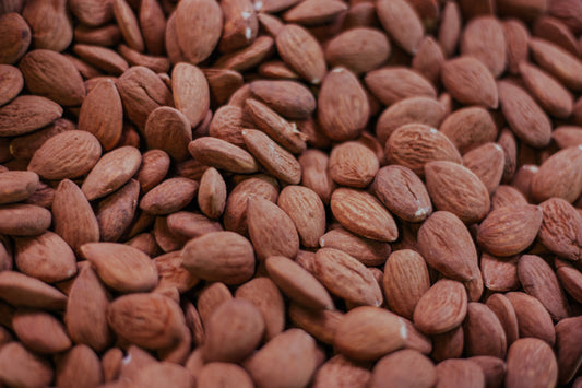 Bitter apricot kernels vs almonds
