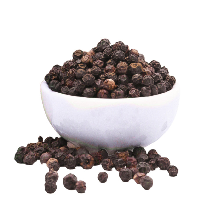  Black peppercorns in a bowl