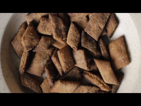 Video of how to make shankarpali